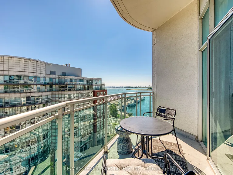 600 Queens Quay W #Penthouse 03 — Photo 26