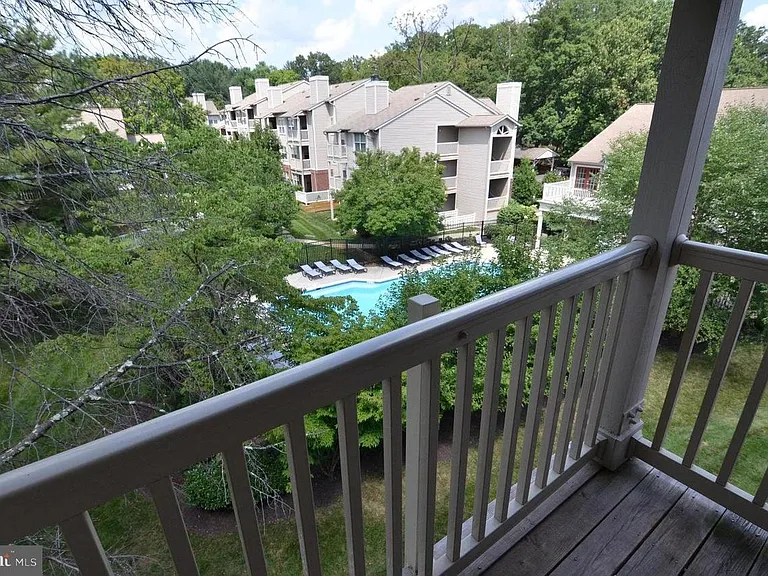 1710 Abercromby Ct #K — Photo 11