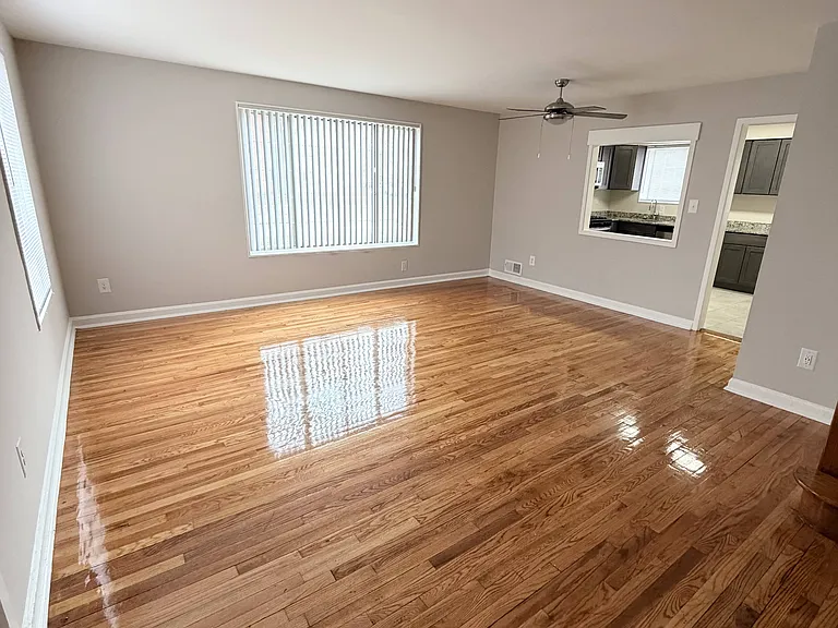 Brookville Townhomes — Photo 7