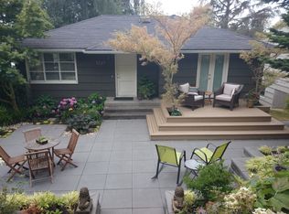 3227 46th Ave SW, Seattle, WA 98116