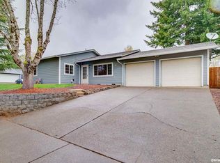 2051 Elmwood Dr S, Salem, OR