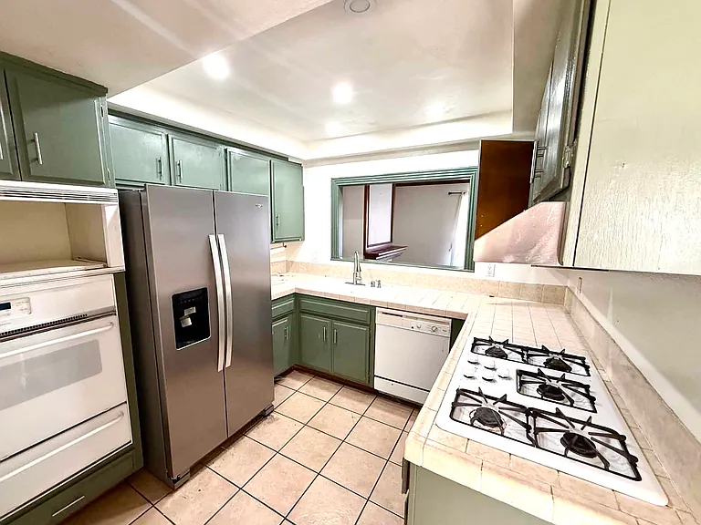 5102 Aspen Dr — Photo 4