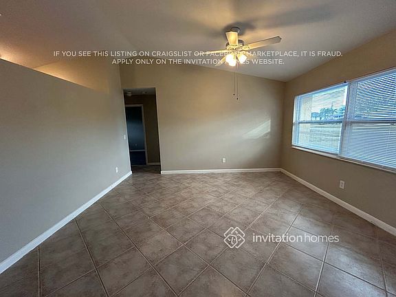 2nd image of 931 SW 35th St