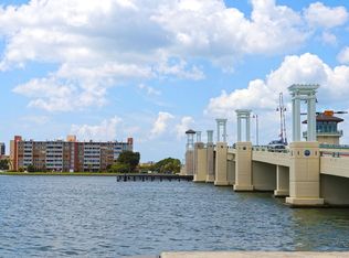 500 Treasure Island Cswy APT 103, Treasure Island, FL 33706