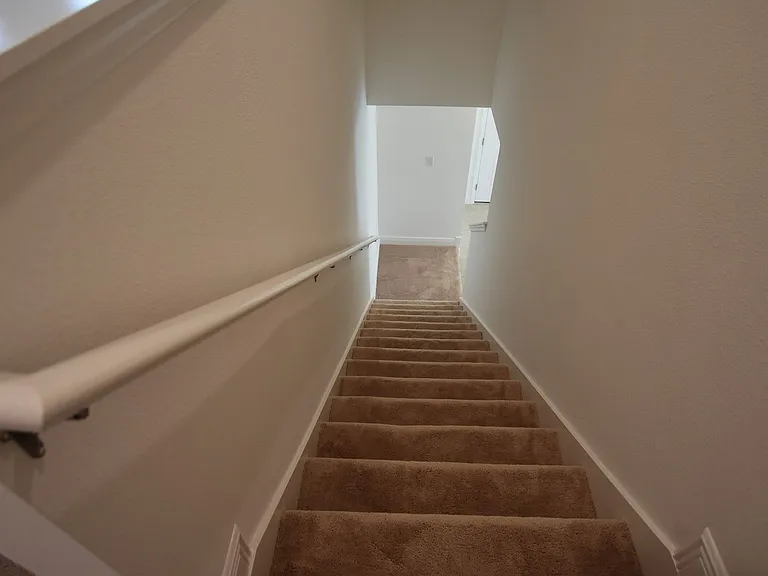 1197 Cavender Creek Rd — Photo 5