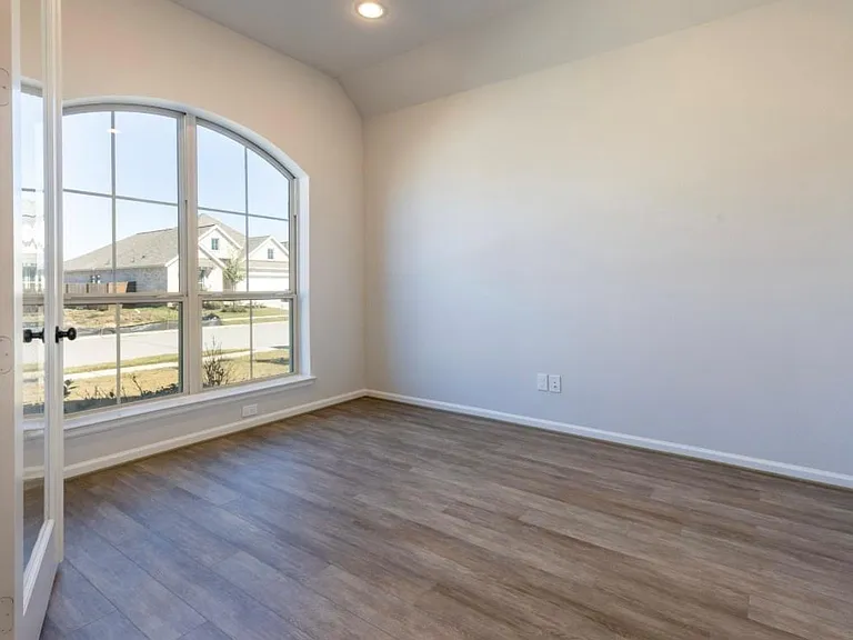 5034 Morrison Dr — Photo 27