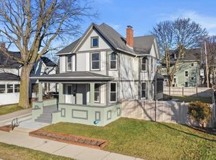 1811 Park Ave, Racine, WI 53403