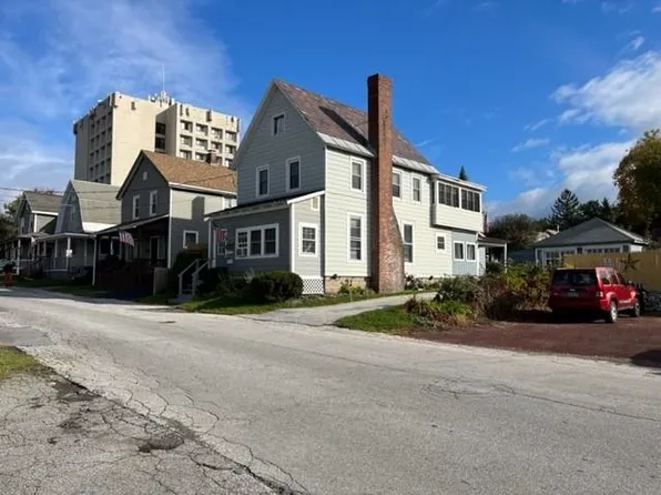 4 Sheldon Place, Rutland City, VT 05701