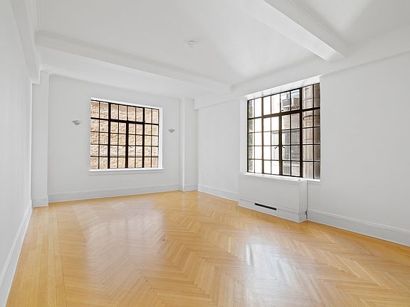3rd image of 55 Central Park W #4G