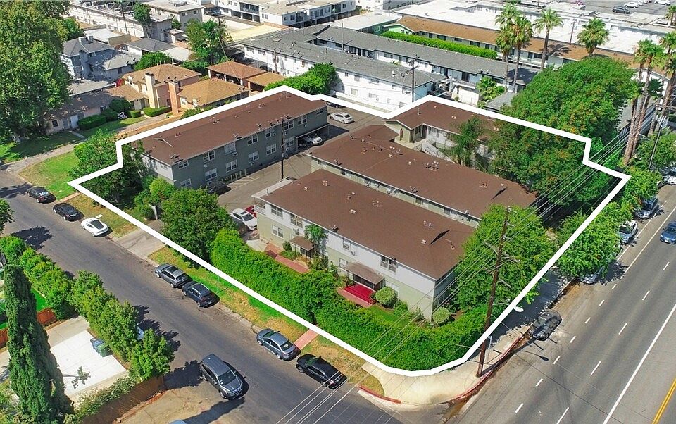 1st image of 11908 Burbank Blvd