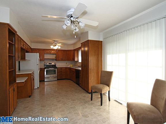 5th image of 5010 Boeckner Ave