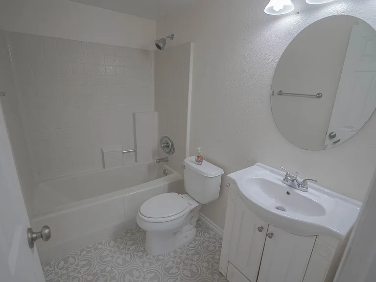 22735 Norton Dr — Photo 7