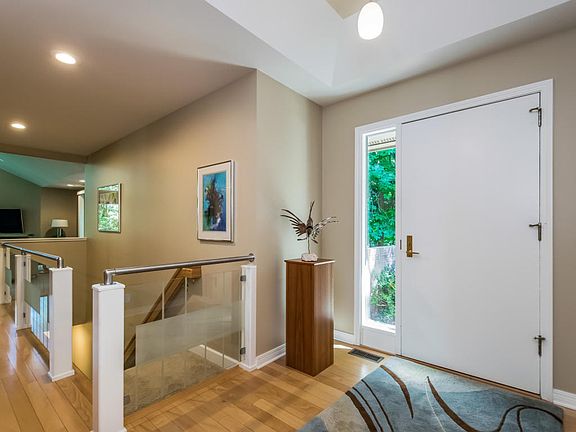 4th image of 6601 Waybridge Dr SE #22