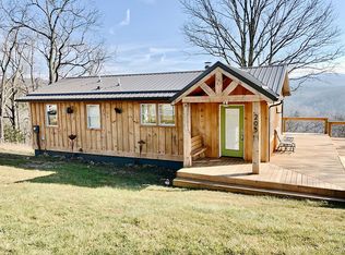 205 Toms Knob Approach, Lost City, WV 26810