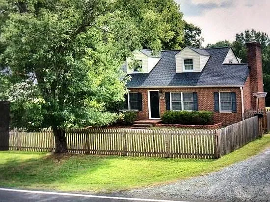 122 Estes Drive Ext