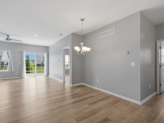 5th image of 24091 Hemlock Dr #47