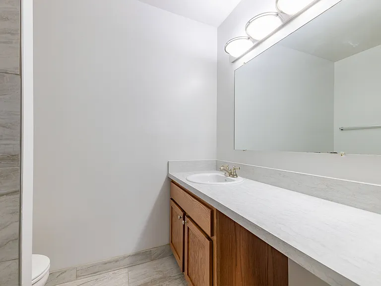Waynewood Apartments — Photo 12