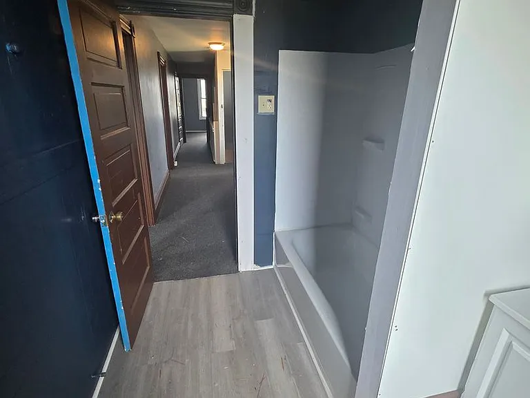 1703 Bailie Ave — Photo 14