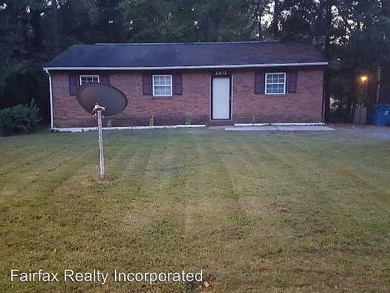 1st image of 2615 Glenbrook Dr