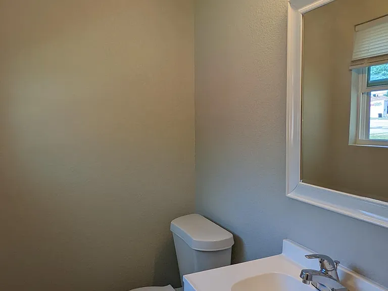 1203 Kathey Dr — Photo 13