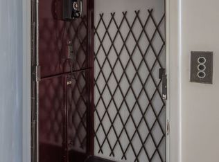 2464 N Catalina St, Los Angeles, CA 90027