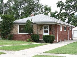 8219 Dale St, Dearborn Heights, MI 48127