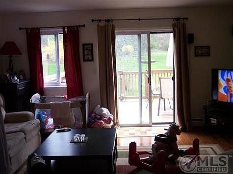 3rd image of 247 Sterling Pl