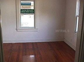 3rd image of 539 Emerald Ave