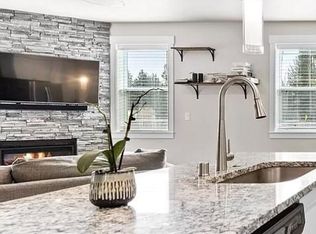 2440 N R St, Washougal, WA 98671