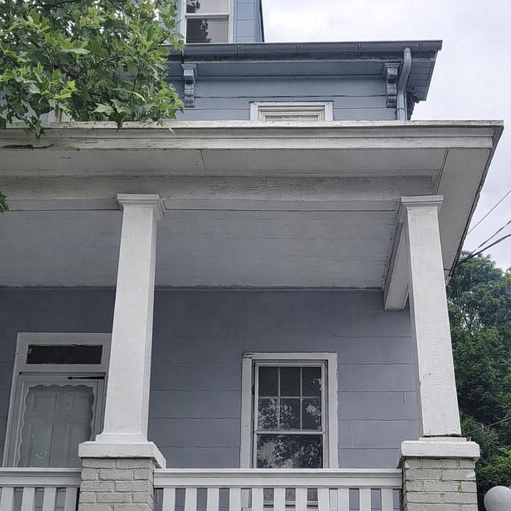 1st image of 351 S 2nd St