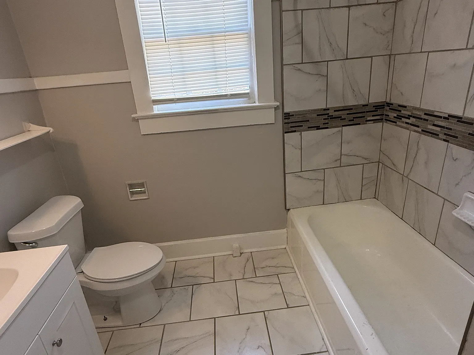 706 Gregg Avenue - 1 — Photo 2