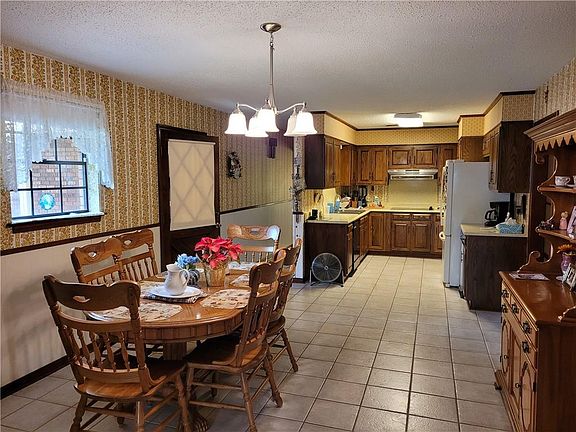 5th image of 4069 Baudelaire Dr