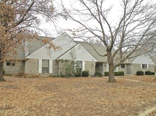 9812 Lakeshore Dr, Oklahoma City, OK 73120