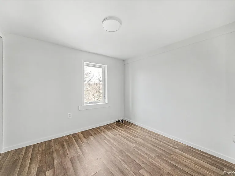 241 N Main St — Photo 13