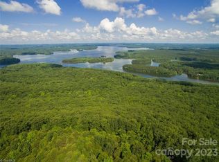 869 Healing Springs Dr, Denton, NC 27239