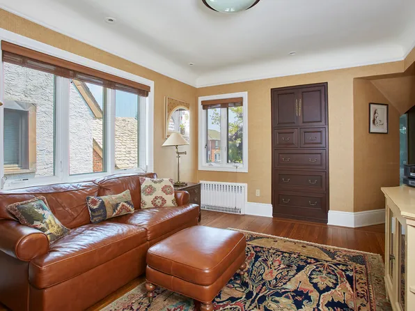 8029 Shore Road image 11 of 14