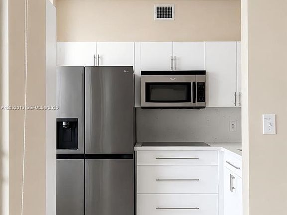 2nd image of 1 Glen Royal Pkwy APT 1210