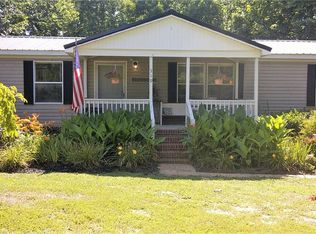 519 Rains Rd, Thomasville, NC 27360