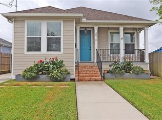 2016 Sumpter St, New Orleans, LA 70122