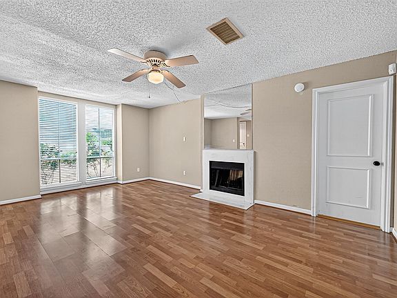 4th image of 1535 Beaconshire Rd