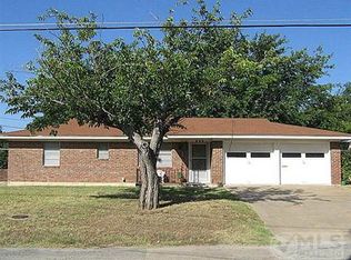 660 S First Ave, Stephenville, TX 76401