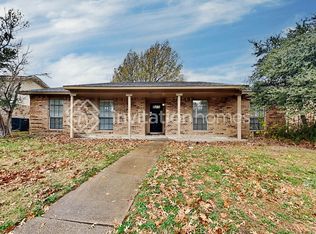 6813 Curry Dr, The Colony, TX 75056
