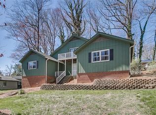 1636 Brookdale Dr, Asheboro, NC 27205