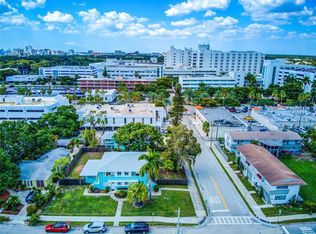 1887 Hyde Park St APT 6, Sarasota, FL 34239