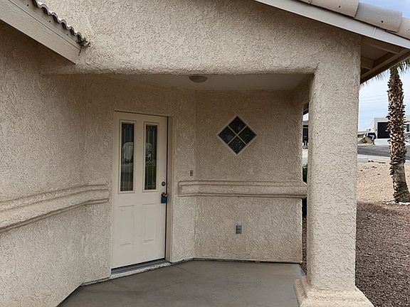 2nd image of 3301 Chemehuevi Blvd