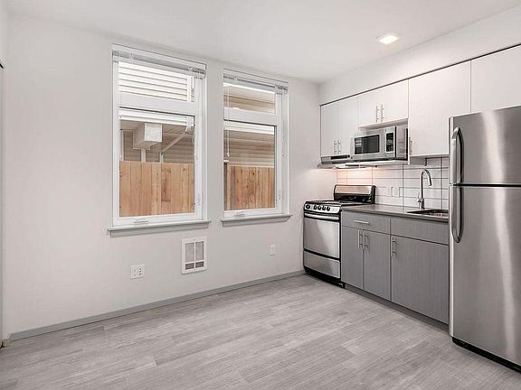 3rd image of 1726 NW 59th St #208