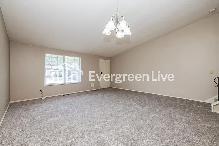 8356 Indian Mound Dr — Photo 4