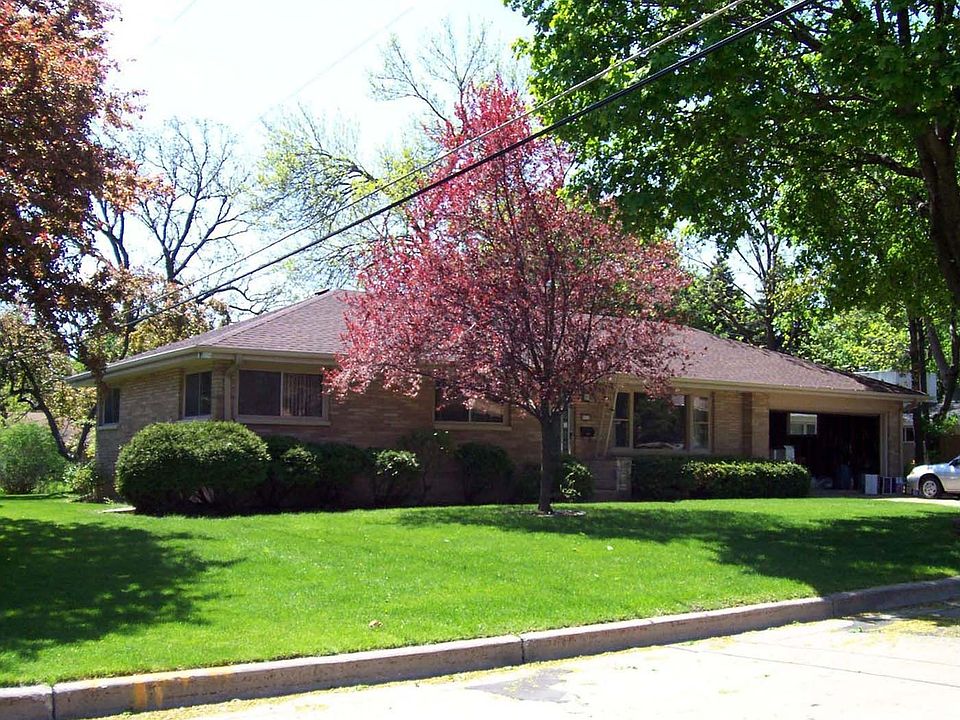 Main Photo