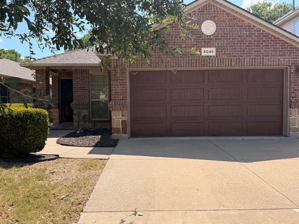 5049 Britton Ridge Ln, Fort Worth, TX 76179