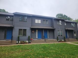 265 Scituate Ave, Cranston, RI 02921